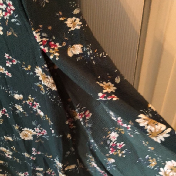 BloomChic maxi dress with smocked top flutter sleeve lined Sz 22/24 TT - Picture 7 of 8